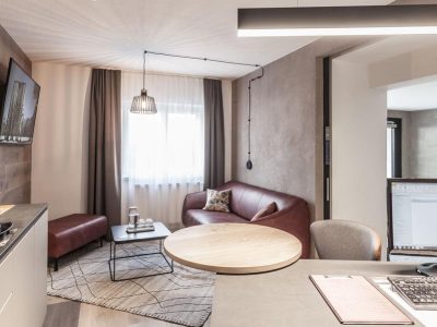 2AEC32011289ABA5057FD1991D820C65