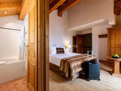 2D2919663C541347F44323ECE8825C4E