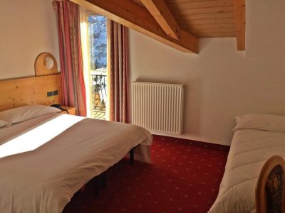 3BF69EB9E51D255A6A4172E743340B13