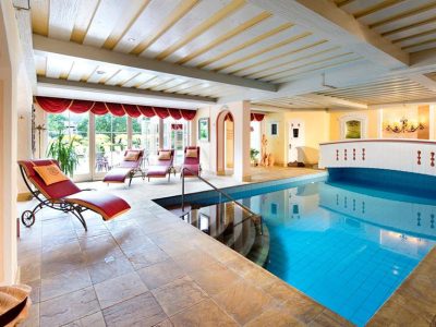 41A0C5F01B9DD46272F365FC81C07B3A