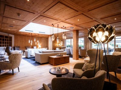 470C4803167CA6C9B7E6DE9D758510BA