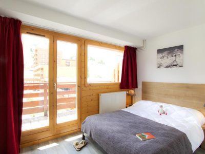 4B715BD5549C995356F51196F46C454B