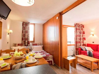 5216695C03A4E07C8F457C1CBA710E85