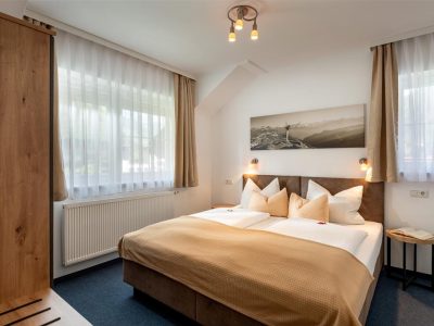 52C1E087C7972D598BD756B6A2DE8934