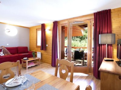 569BB8FC644E6102516B6C2D401130DD