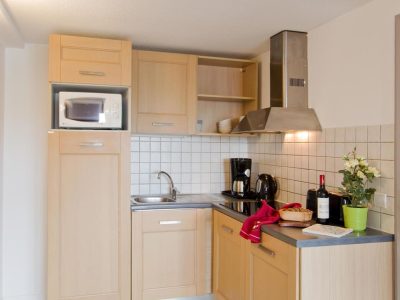 6B16F4D1511D43223A64DDB7EFC8AC98