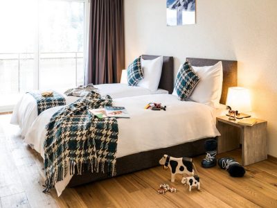 76F98F8E3C957736871AA760C0973F12