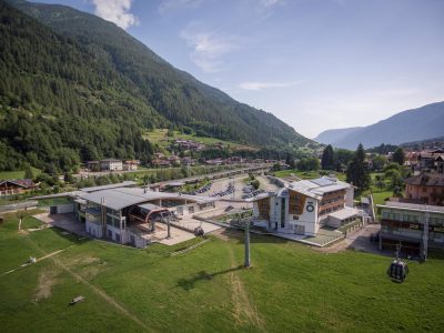 7B2D1107E10271A9948DFC93977BF895