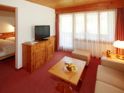 813201D4D2449DB2FAABF19085E9287B