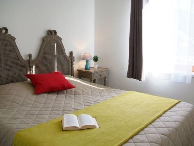 831E1557B339C4A1CF945912E7407C1D