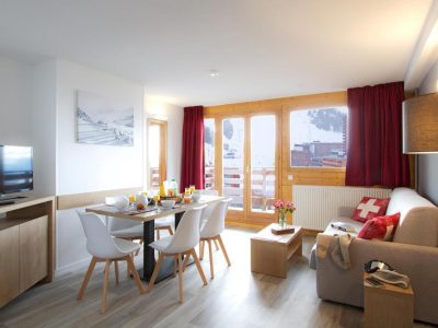 9E511AC44CAF8FAB56042D9032995B9C