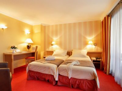 A7AD56AFE5C97F638C4CB52C7901A979