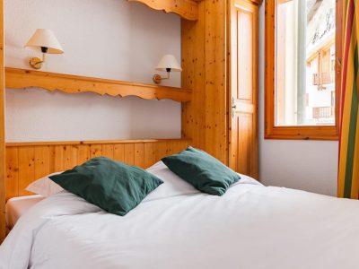 BCDA920392F356CFD019A48A43BB8F7E