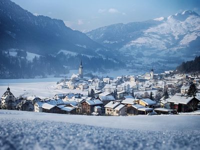 CFB670A80F1D185DC7566A7E0B85E0C4