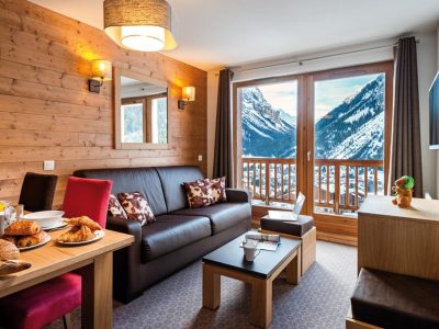 DB7538A8F42D2D5FC85778DA19E1029D