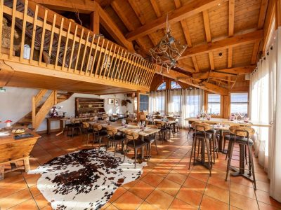 E8E51AA248D0C68BCA6421396BB943D8