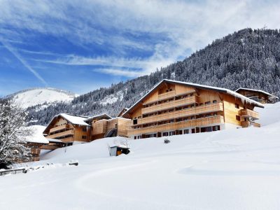 EFA8BB38271D47F72EDADCD32A68D406